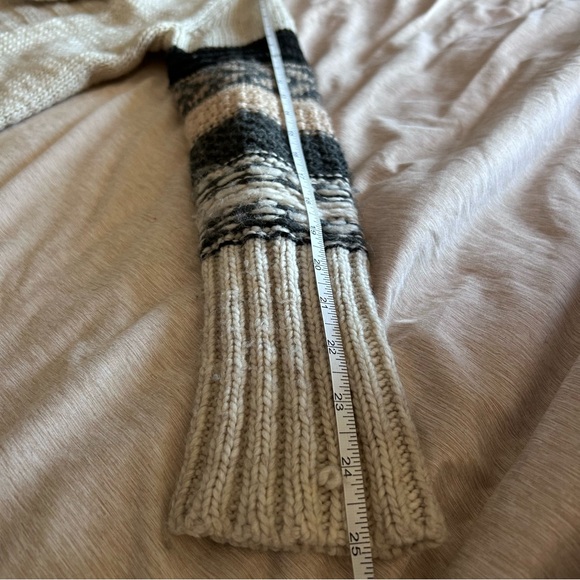 American Eagle Outfitters Beige Boho Fringe Patterned Long Cardigan - Picture 8 of 9